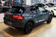 Volkswagen T-Roc - фото 8