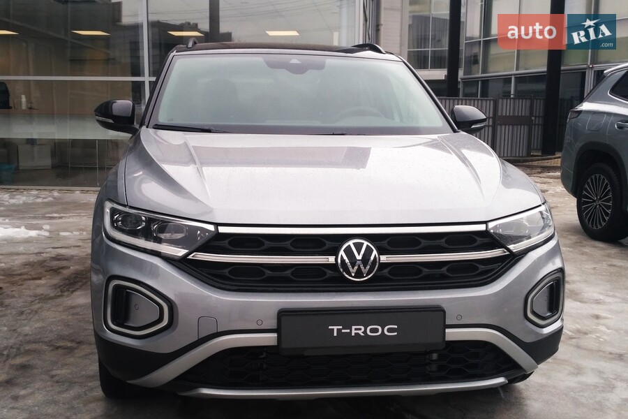 Volkswagen T-Roc - фото 3
