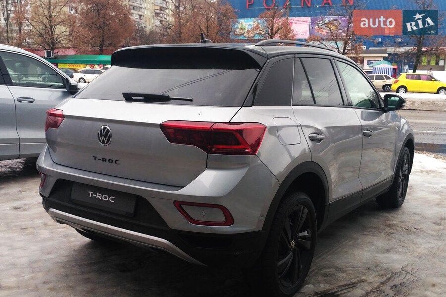 Volkswagen T-Roc - фото 6
