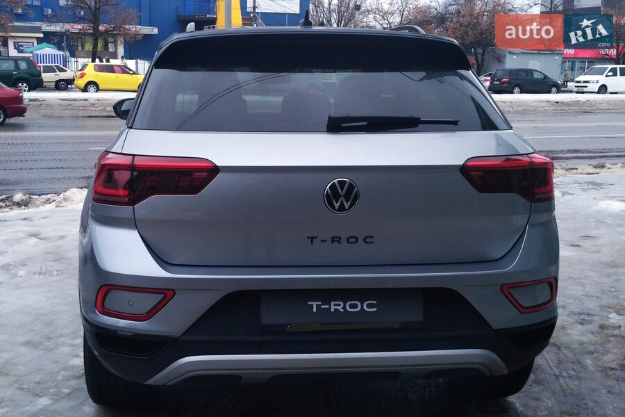 Volkswagen T-Roc - фото 8