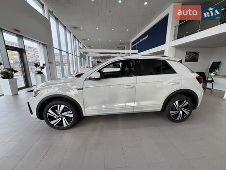 Volkswagen T-Roc 2025