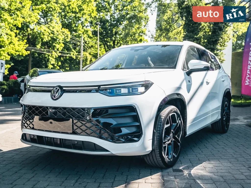 Volkswagen Tayron R-Line Platinum