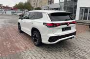 Volkswagen Tayron R-Line Platinum