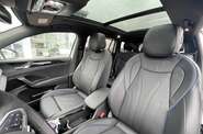 Volkswagen Tayron R-Line Platinum