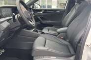 Volkswagen Tayron R-Line Platinum