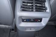 Volkswagen Tayron R-Line Platinum