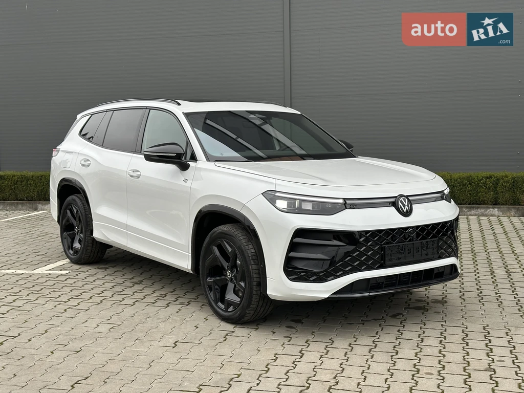 Volkswagen Tayron R-Line Platinum