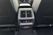 Volkswagen Tayron R-Line Platinum