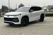 Volkswagen Tayron R-Line Platinum