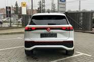Volkswagen Tayron R-Line Platinum