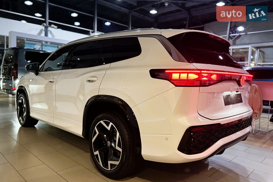 Volkswagen Tayron - фото 9