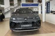 Volkswagen Tayron R-Line Platinum