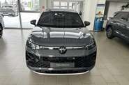 Volkswagen Tayron R-Line Platinum
