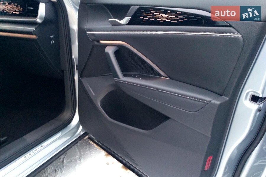 Volkswagen Tayron - фото 17