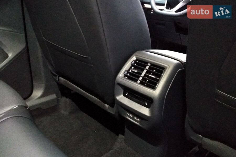 Volkswagen Tayron - фото 21