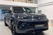 Volkswagen Tayron R-Line Platinum