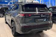 Volkswagen Tayron R-Line Platinum