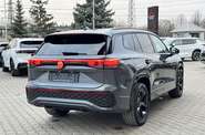 Volkswagen Tayron R-Line Platinum