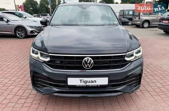 Volkswagen Tiguan 2.0 TSI DSG (220 л.с.) 4Motion 2021 Volkswagen Tiguan 2.0 TSI DSG (220 л.с.) 4Motion 2021
