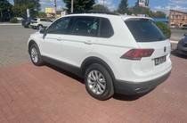 Volkswagen Tiguan Basis