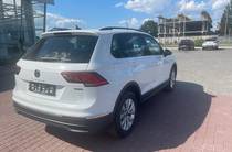 Volkswagen Tiguan Basis