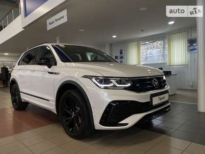 Volkswagen Tiguan R-Line 2.0 TDI DSG (150 к.с.) 4motion 2024