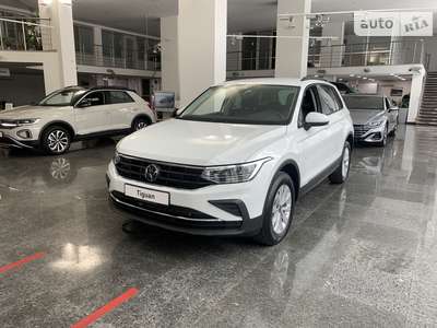 Volkswagen Tiguan 2024 Life