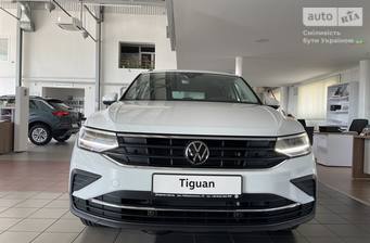 Volkswagen Tiguan 2024 Life