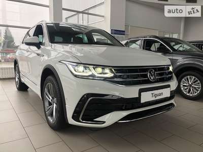 Volkswagen Tiguan R-Line 2.0 TDI DSG (150 к.с.) 4motion 2024