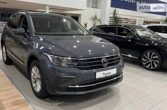 Volkswagen Tiguan 2024 Life