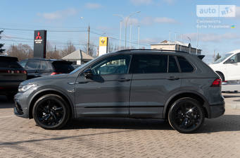 Volkswagen Tiguan 2023 R-Line