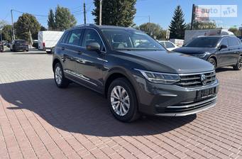 Volkswagen Tiguan 2024 Life