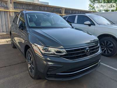 Volkswagen Tiguan 2024 Life