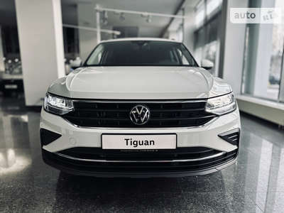 Volkswagen Tiguan 2024 Life