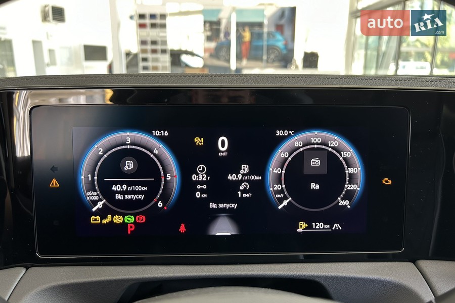Volkswagen Tiguan - фото 16