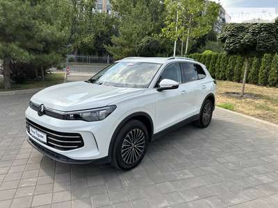 Volkswagen Tiguan 2024 Elegance