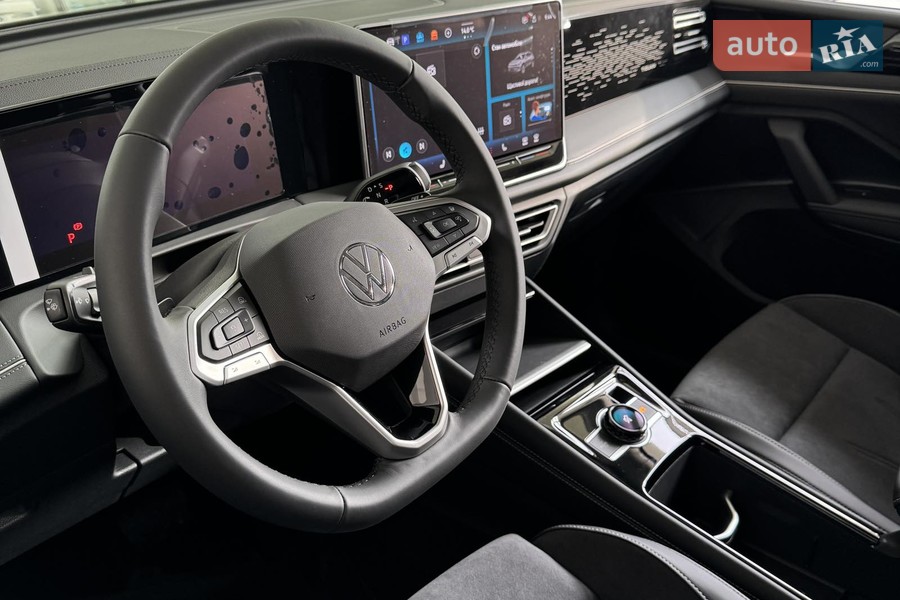 Volkswagen Tiguan - фото 10