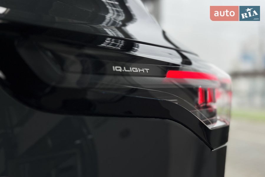 Volkswagen Tiguan - фото 11