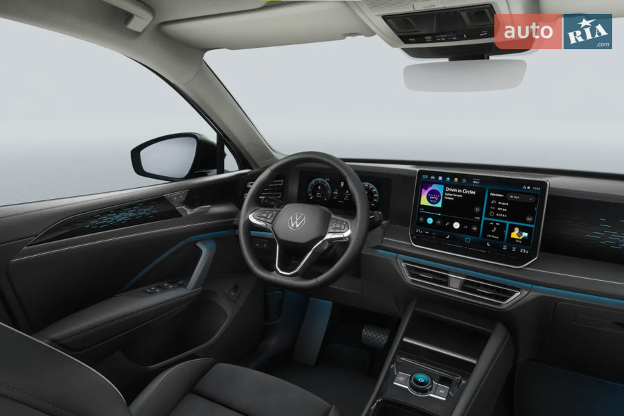Volkswagen Tiguan - фото 9
