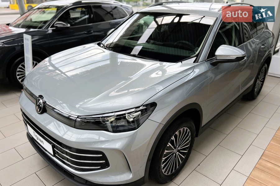Volkswagen Tiguan - фото 4