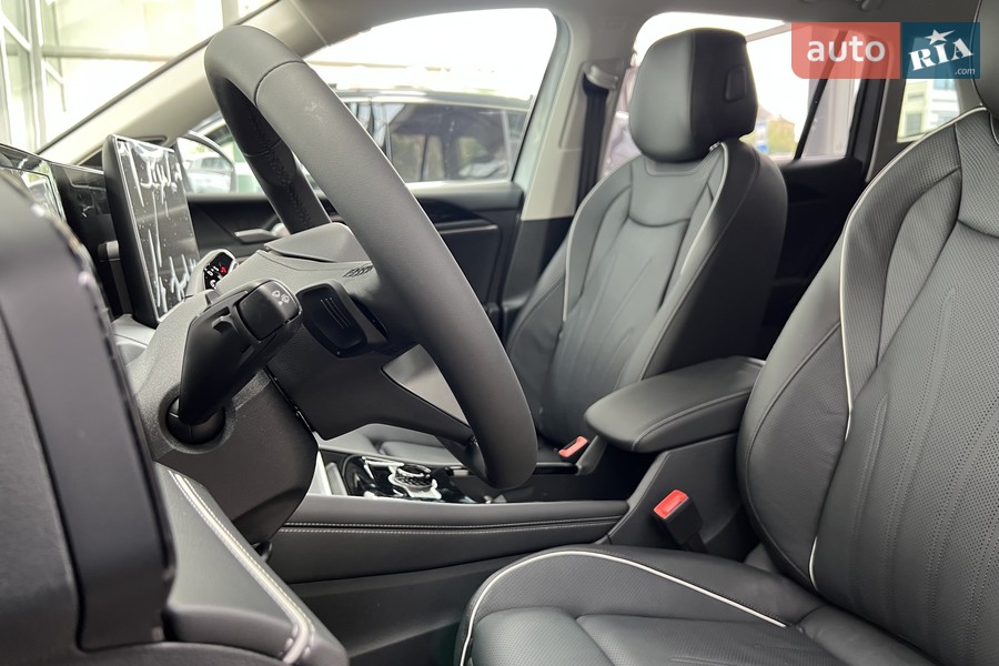 Volkswagen Tiguan - фото 14