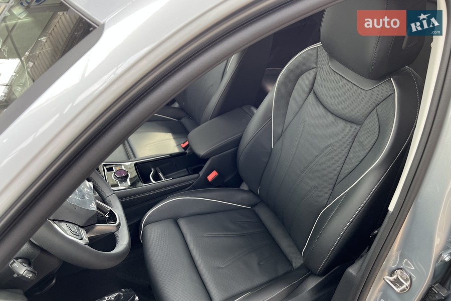 Volkswagen Tiguan - фото 20