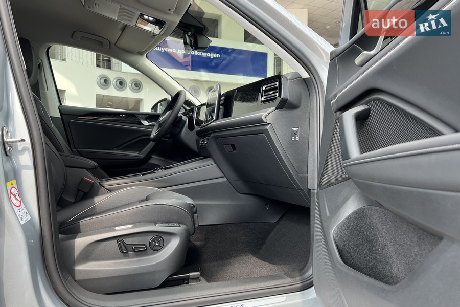 Volkswagen Tiguan - фото 22