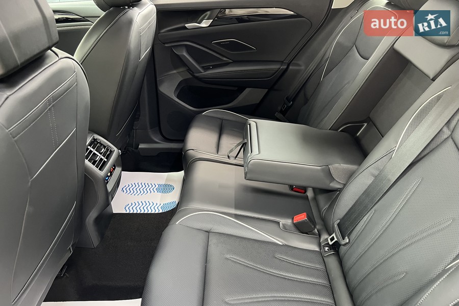 Volkswagen Tiguan - фото 21