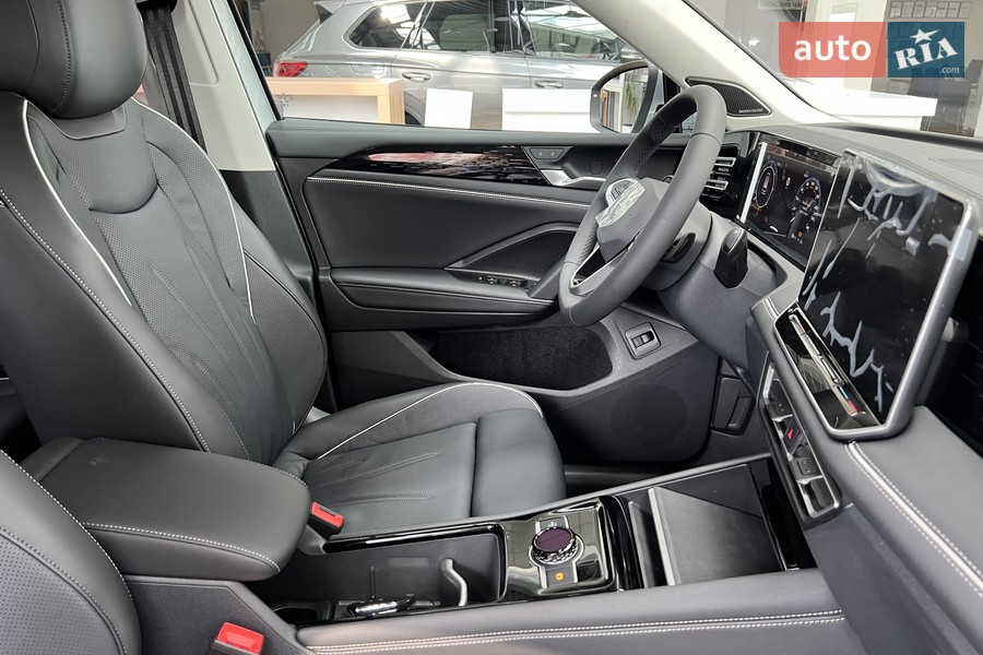 Volkswagen Tiguan - фото 23