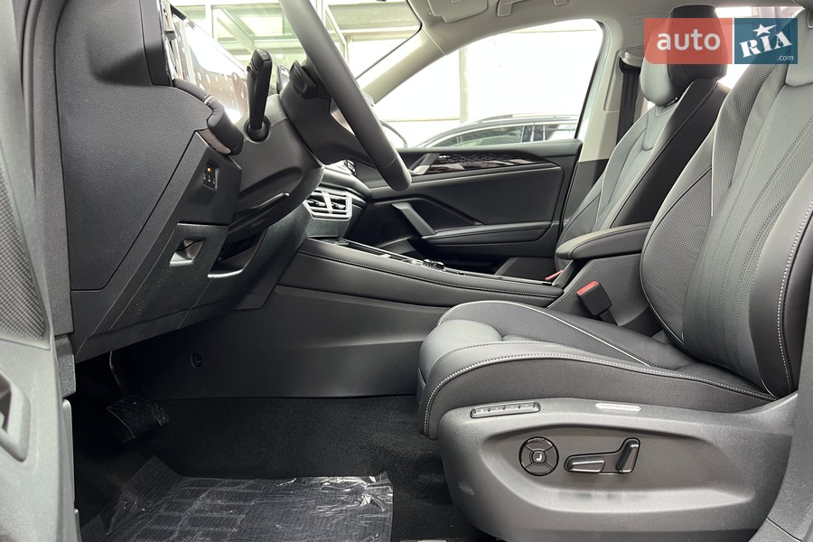 Volkswagen Tiguan - фото 26