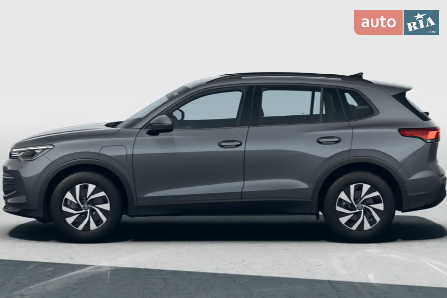 Volkswagen Tiguan - фото 2