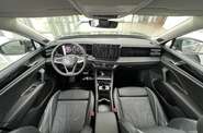 Volkswagen Tiguan - фото 12