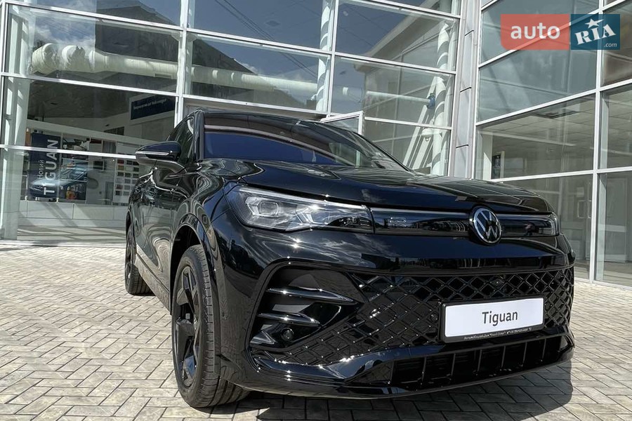 Volkswagen Tiguan - фото 13