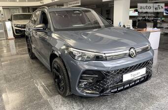 Volkswagen Tiguan 2025 R-Line+